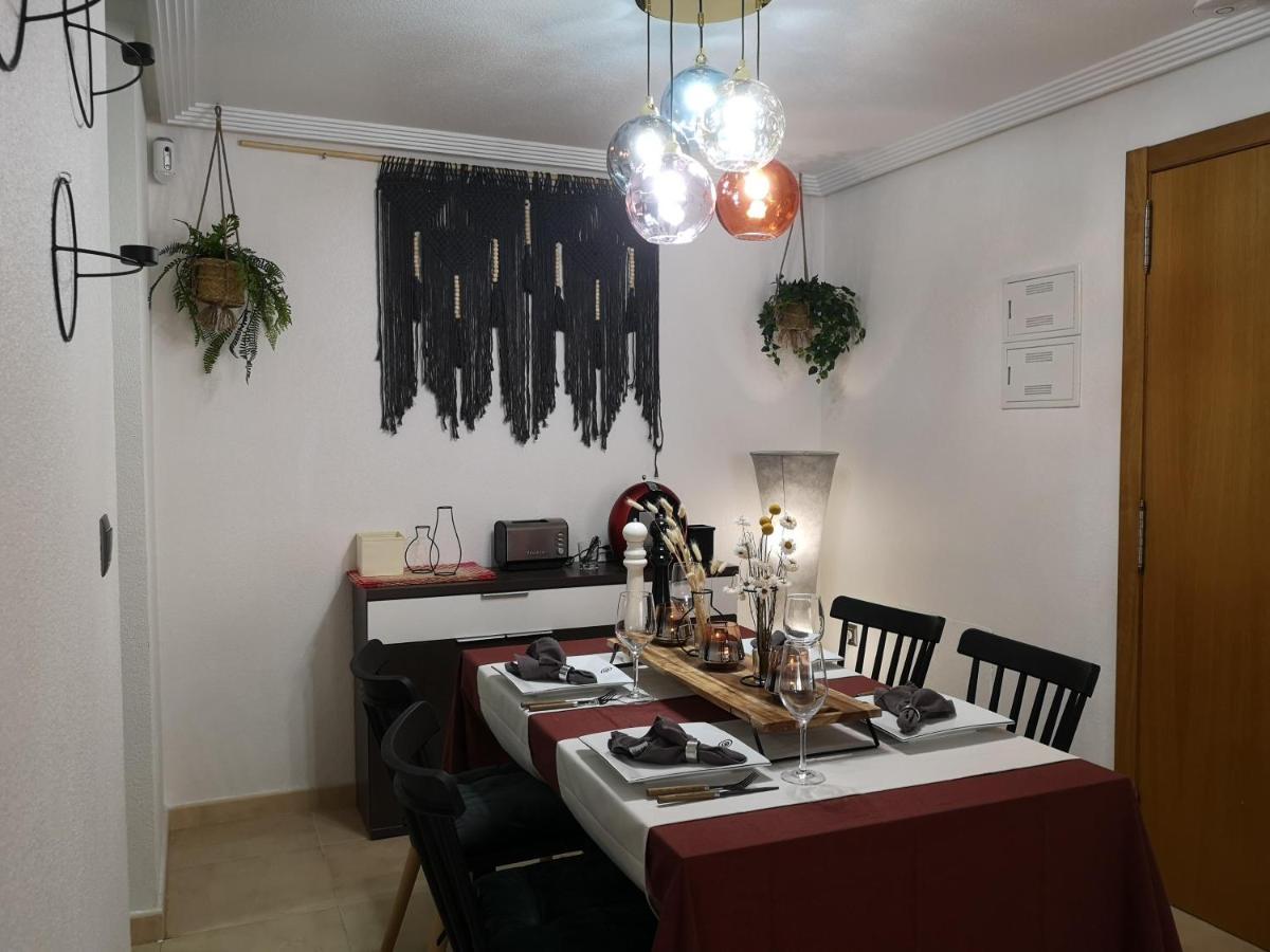 El Apartamento De Maria Jose Apartment Torrevieja Exterior photo